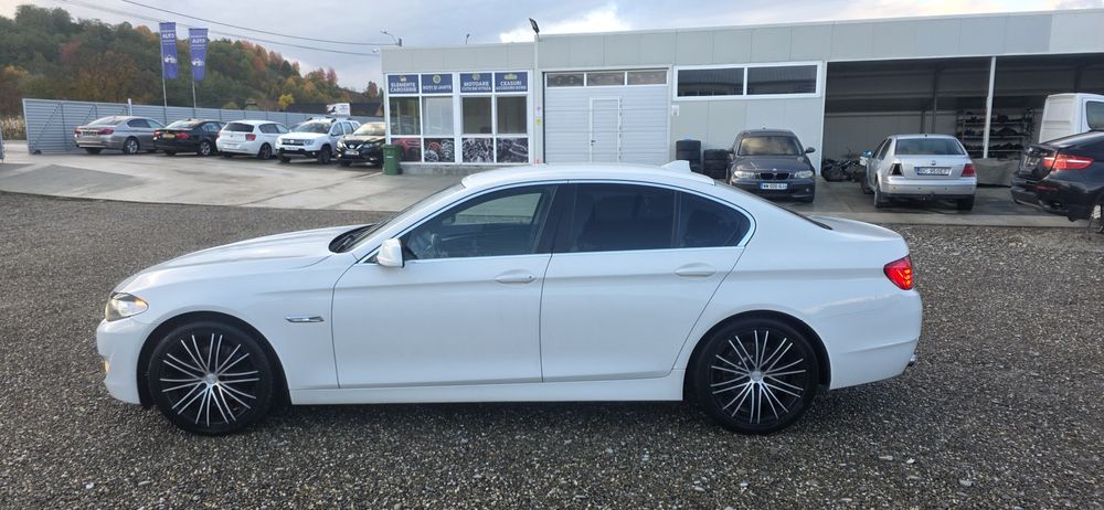 Bmw seria 5 an 2011 motor 2.0 diesel automat VARIANTE.