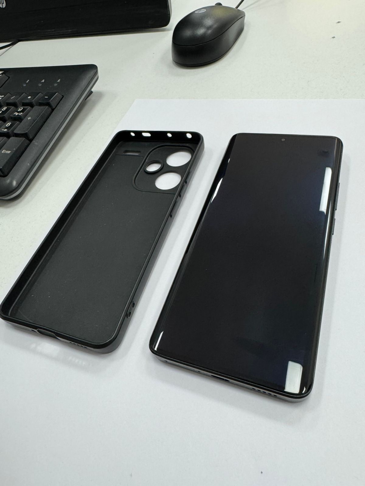 Xiaomi Redmi note 13 pro plus