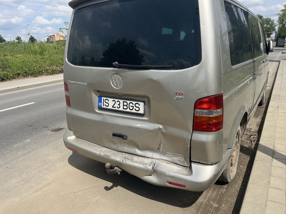 Vw Transporter T5 modelul lung, motor 2.5 defect