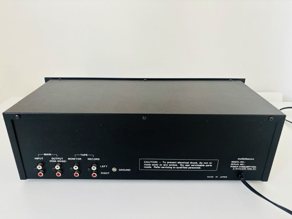 Egalizator Audio Source