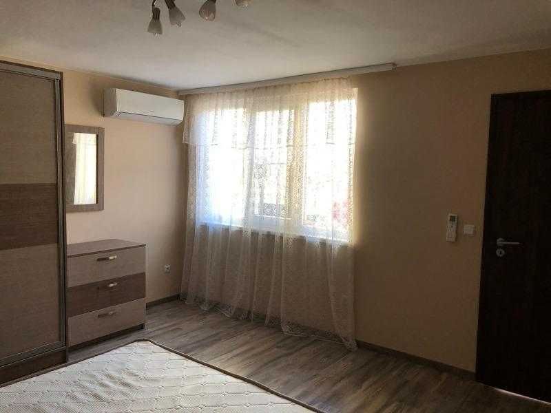 Къща под наем в кв. Овча купел 1