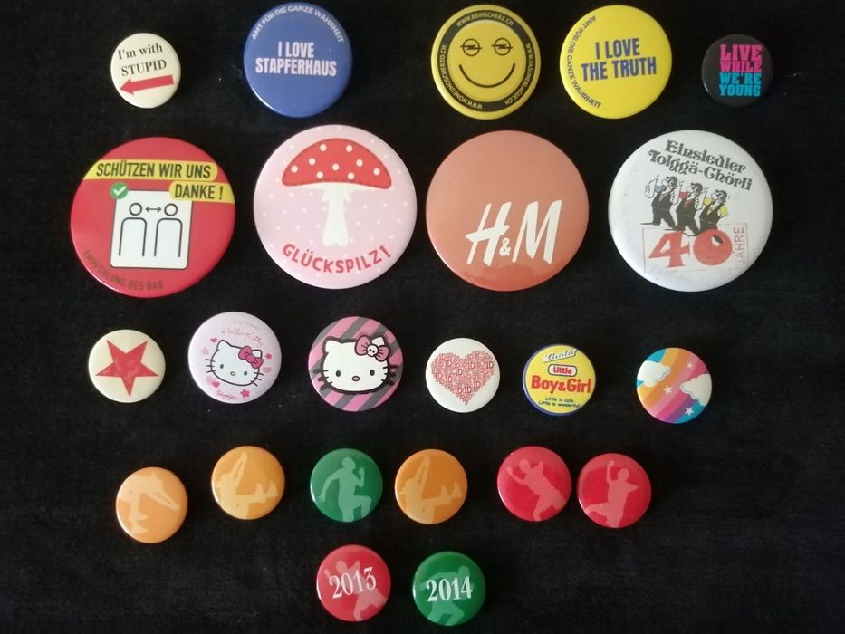 Colectie insigne și ecusoane