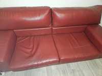 Кожен диван, червен кожен диван
Размери: 90×205