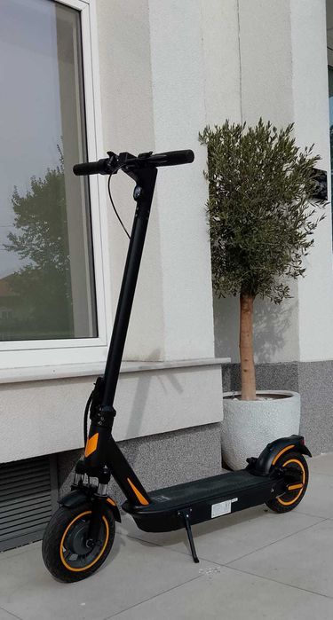 Vând trotinetă electrică AVOPRO 14,5 Ah