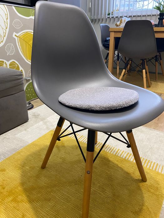 Кухненски столове