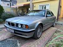 BMW Seria 5 BMW 525iA vehicul istoric
