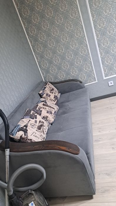 Диван Российского класса  бу