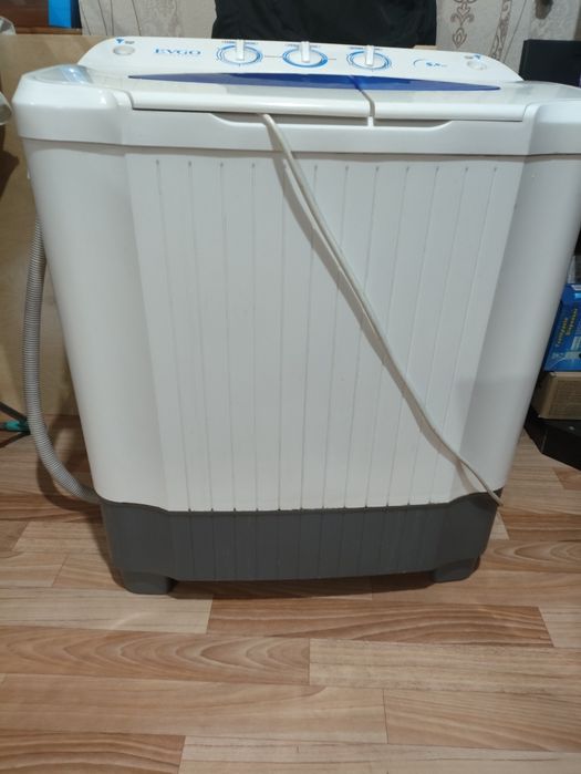 Стиральная машина полуавтомат б/у