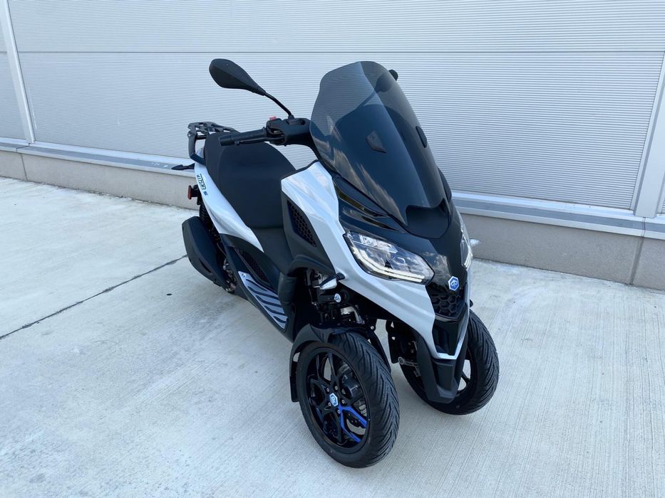 Piaggio MP3 S motor:310cmc 26cp Euro 5+ an:12.2024 km:645 in crestere