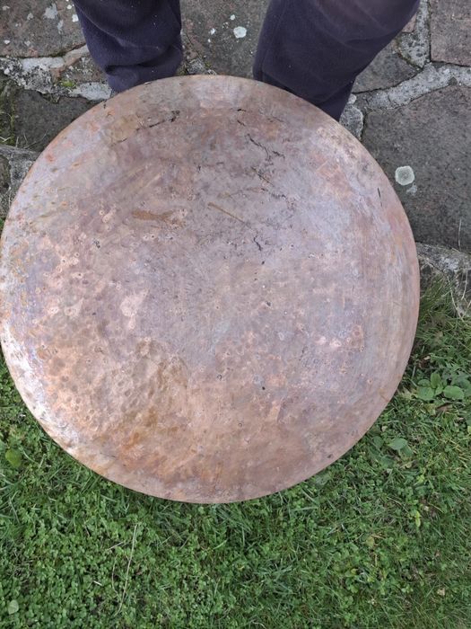 Продавам стар бъкърен казан.Без нагар.