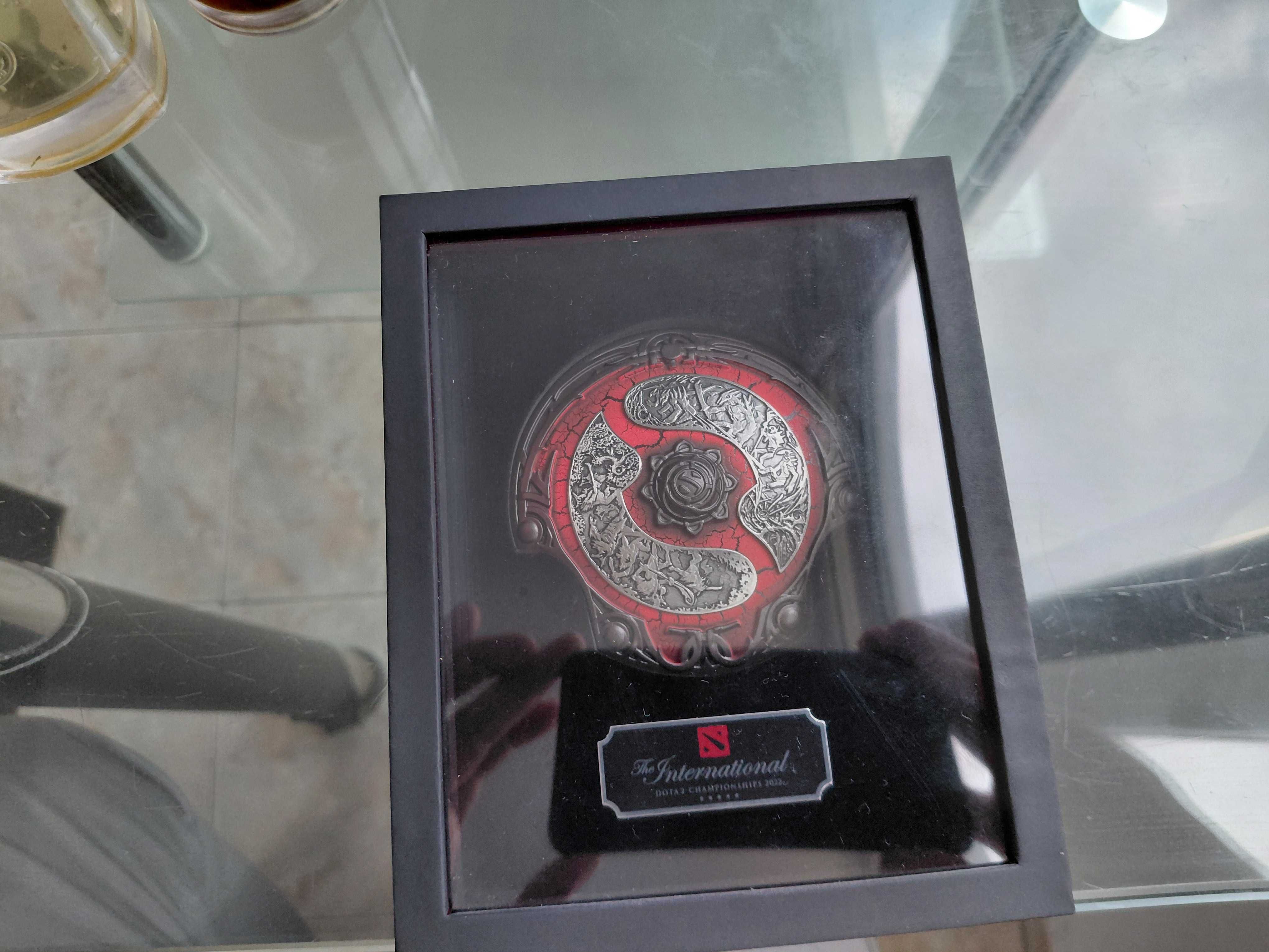 Dota 2 red aegis