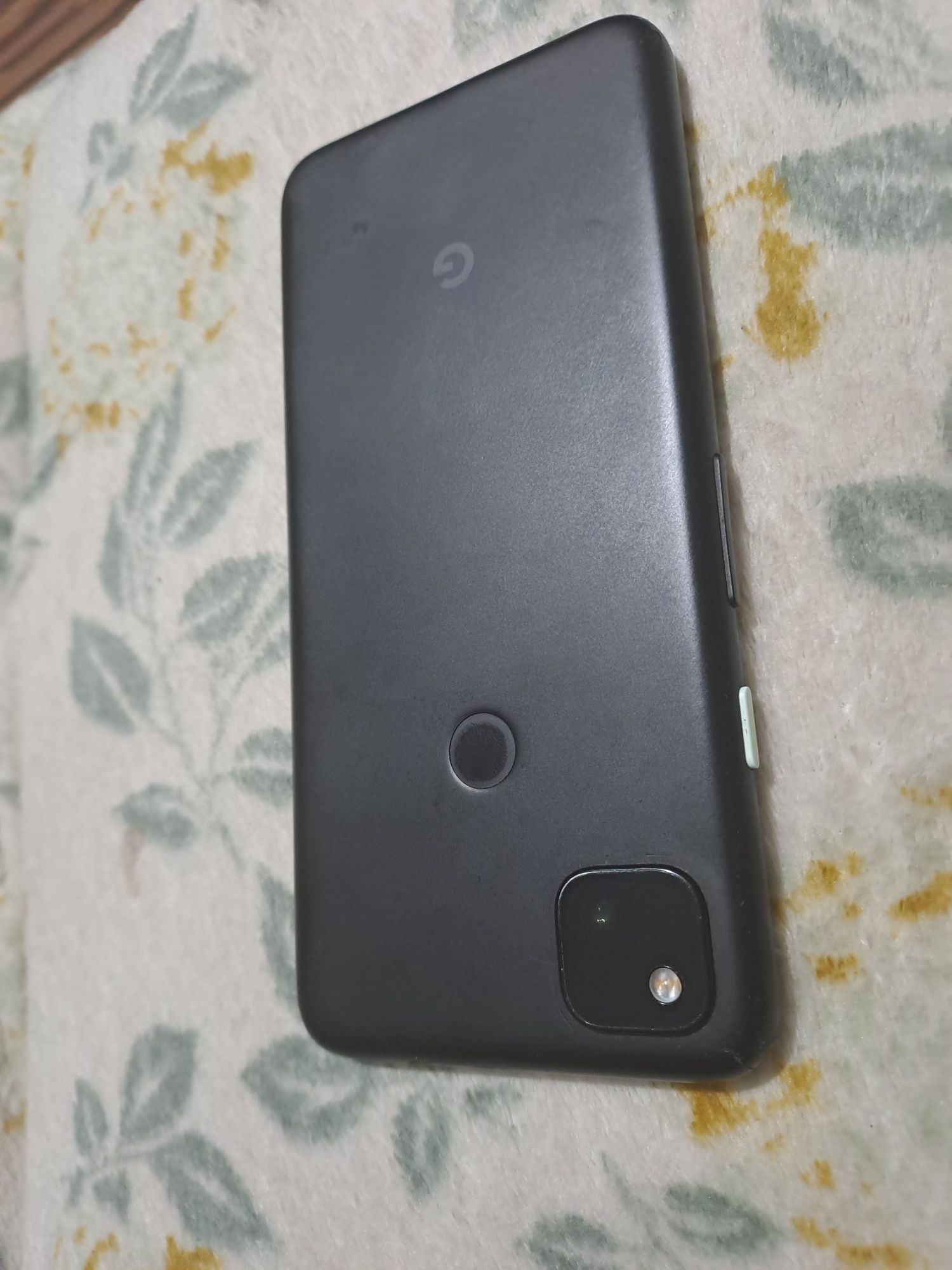 Telefon  google pixel 4a defect