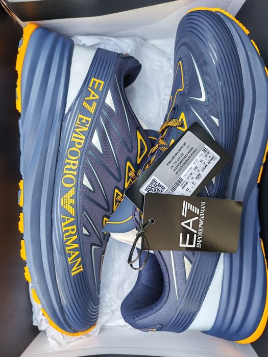Adidași EA7 Emporio Armani