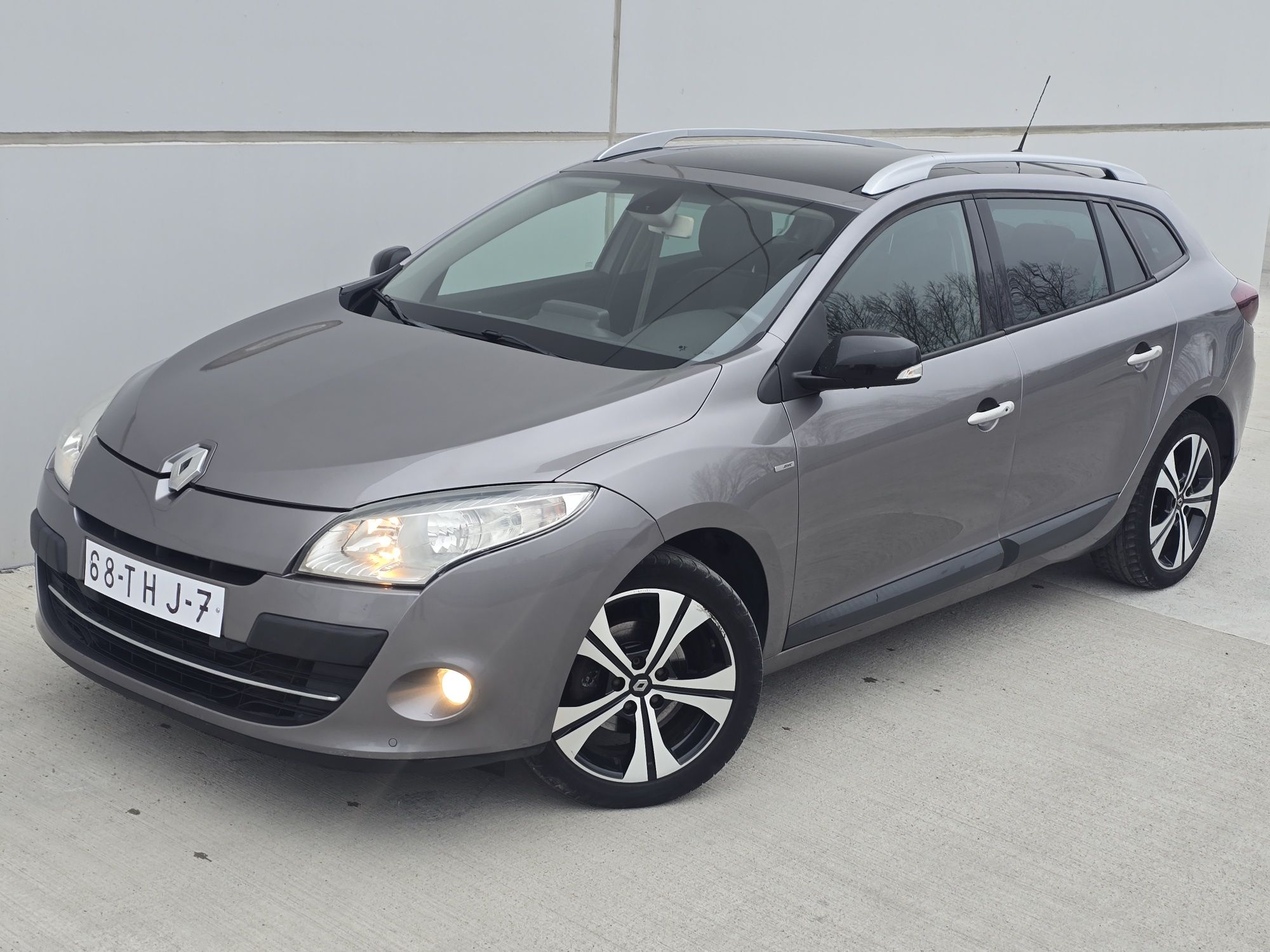 Renault Megane 1.5dci BOSE navi Trapa clima Keyless Import Olanda