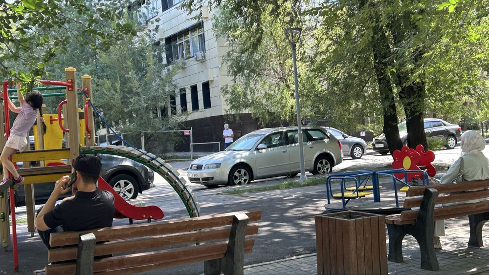 Продаётся уютная комната 19,90м2, Алматы. Мкр. Тастақ-3