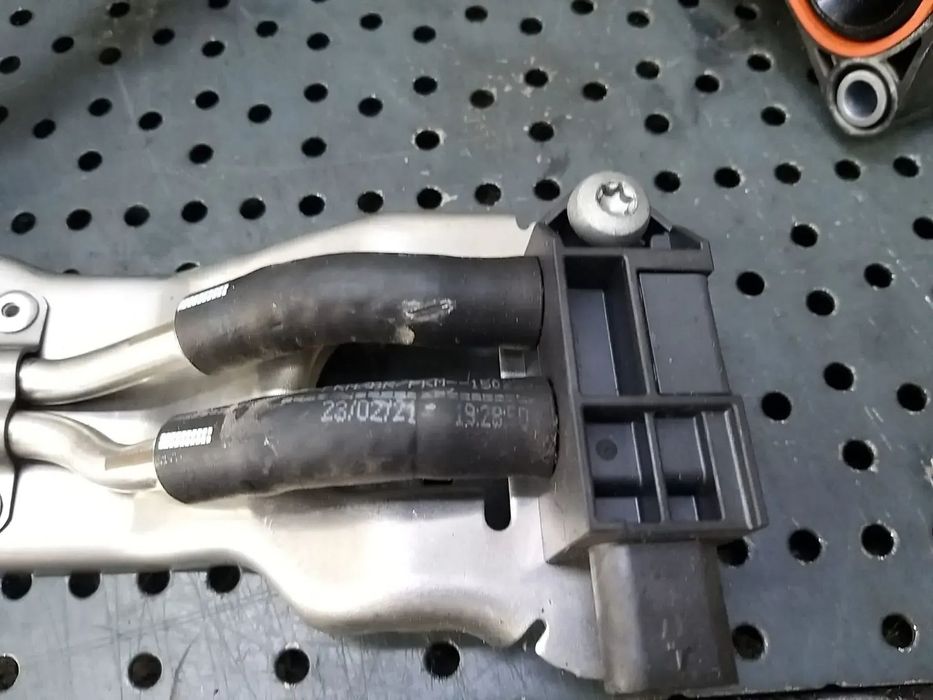 Senzor presiune combustibil 2.0 gti vw golf 8 06q131552f