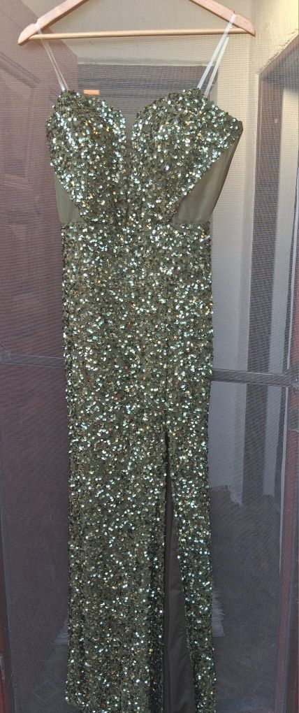 Rochie de seara cu paiete