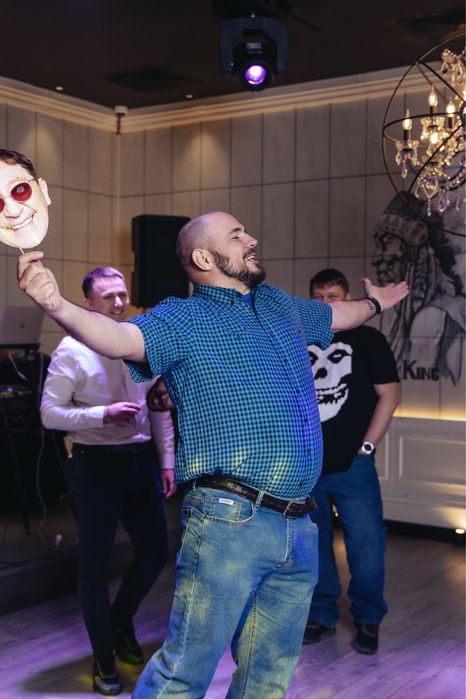 Ведущая , музыка  | 3 языка | Живая группа и праздник под ключ