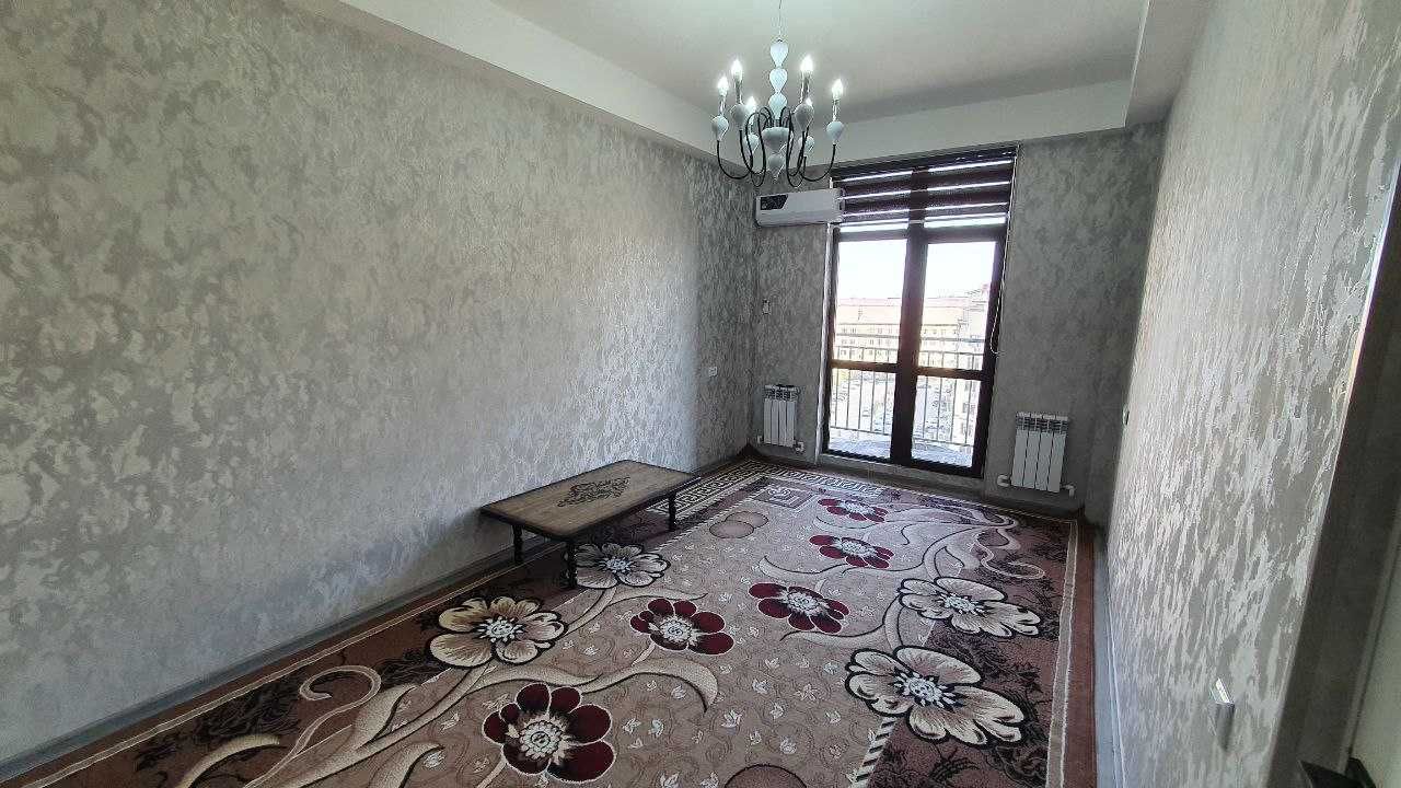 Narpay yo'lidagi Yangi Hayot domlari (12 etaj)