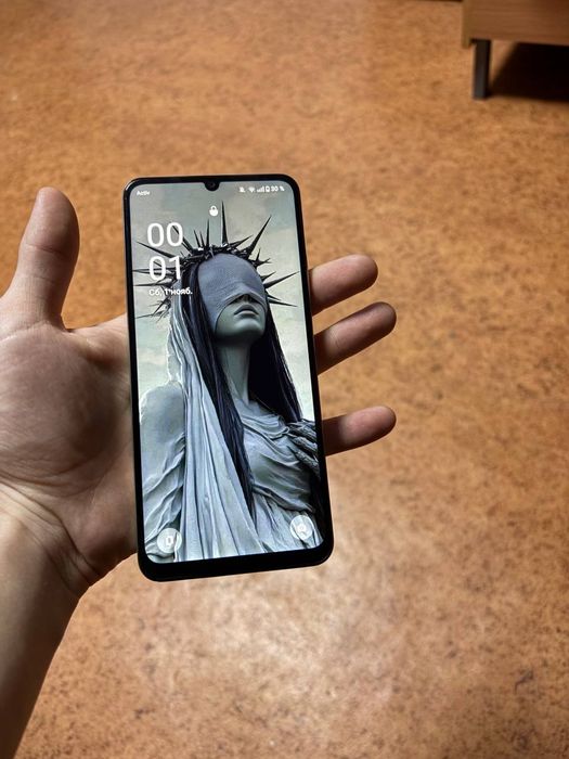 (обмен) Realme Note 60x 64Gb [90 Гц]