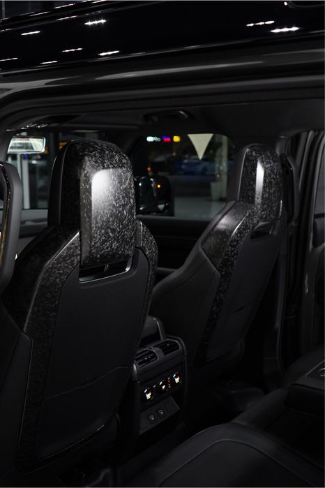 Land Rover Defender OCTA Edition one 110