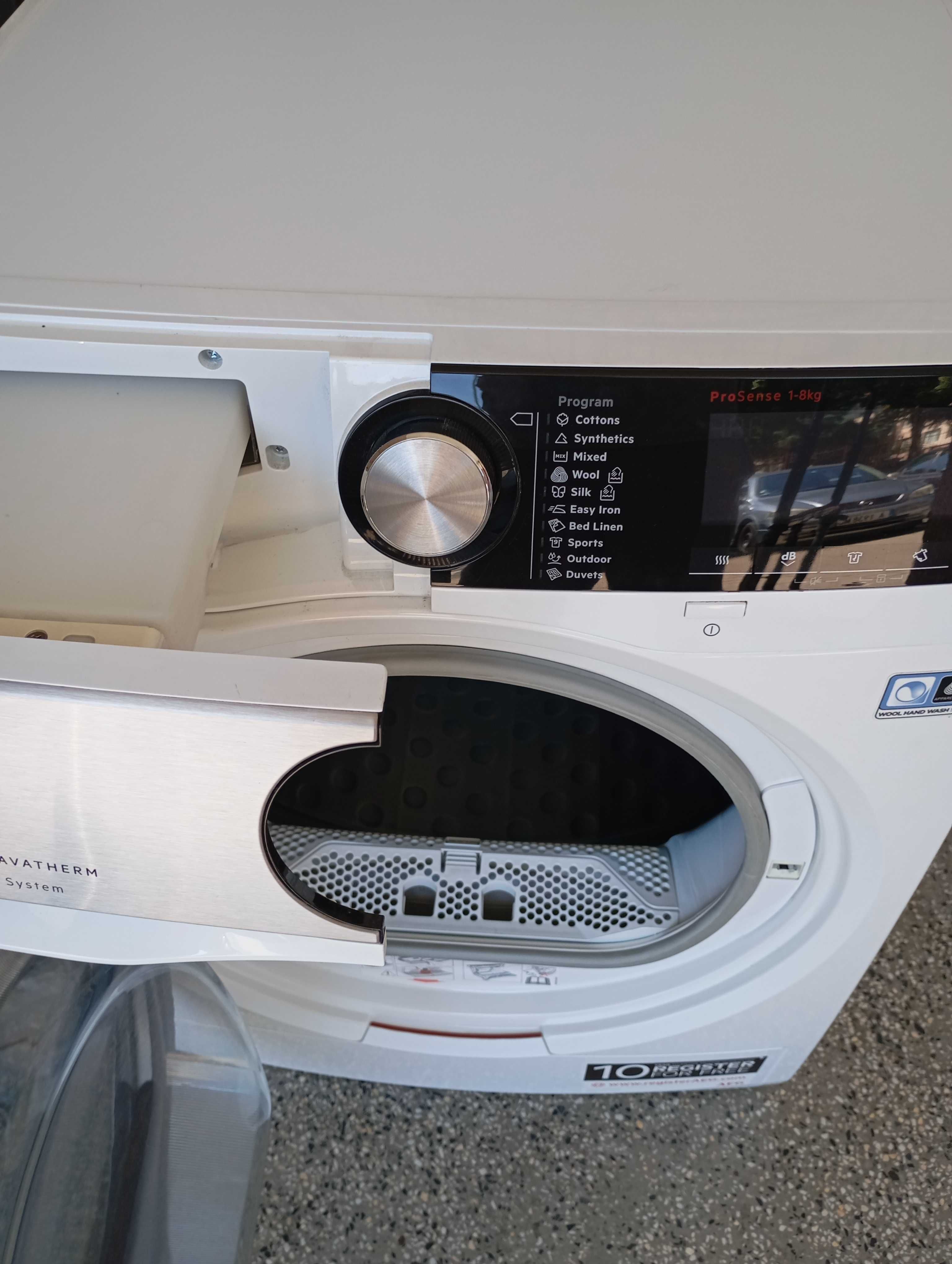 Сушилня Aeg 8000 неразличима от нова!!!