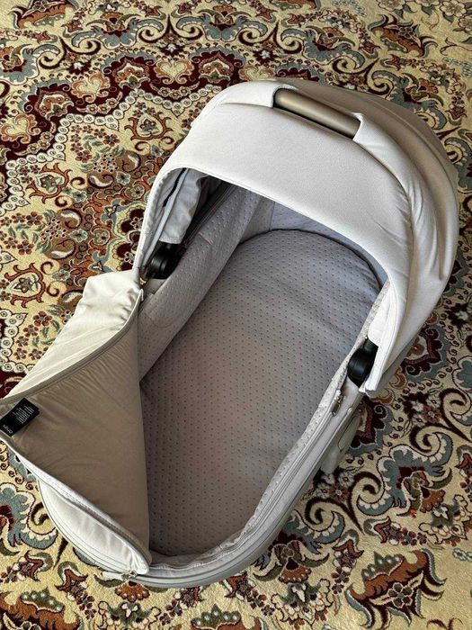 Продаю коляску Anex m type