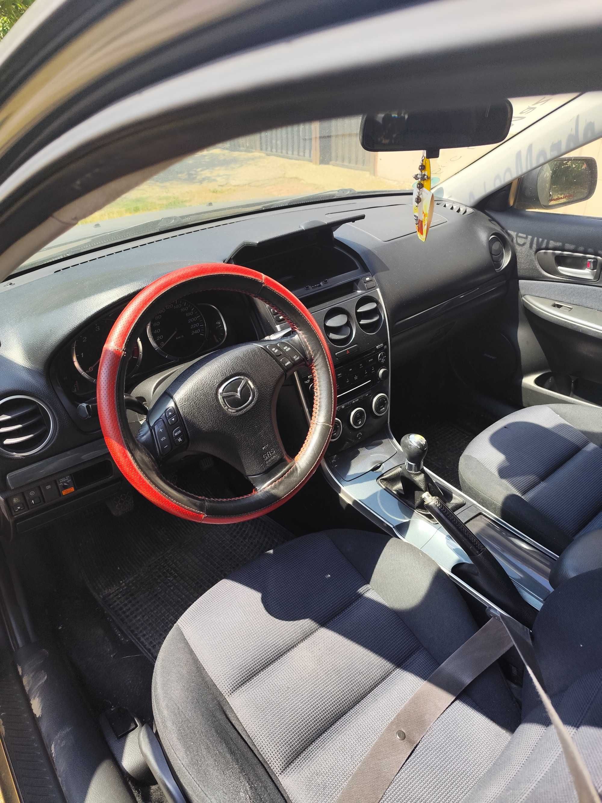 Vând Mazda 6 2006 . Pentru mai multe detalii la telefon.