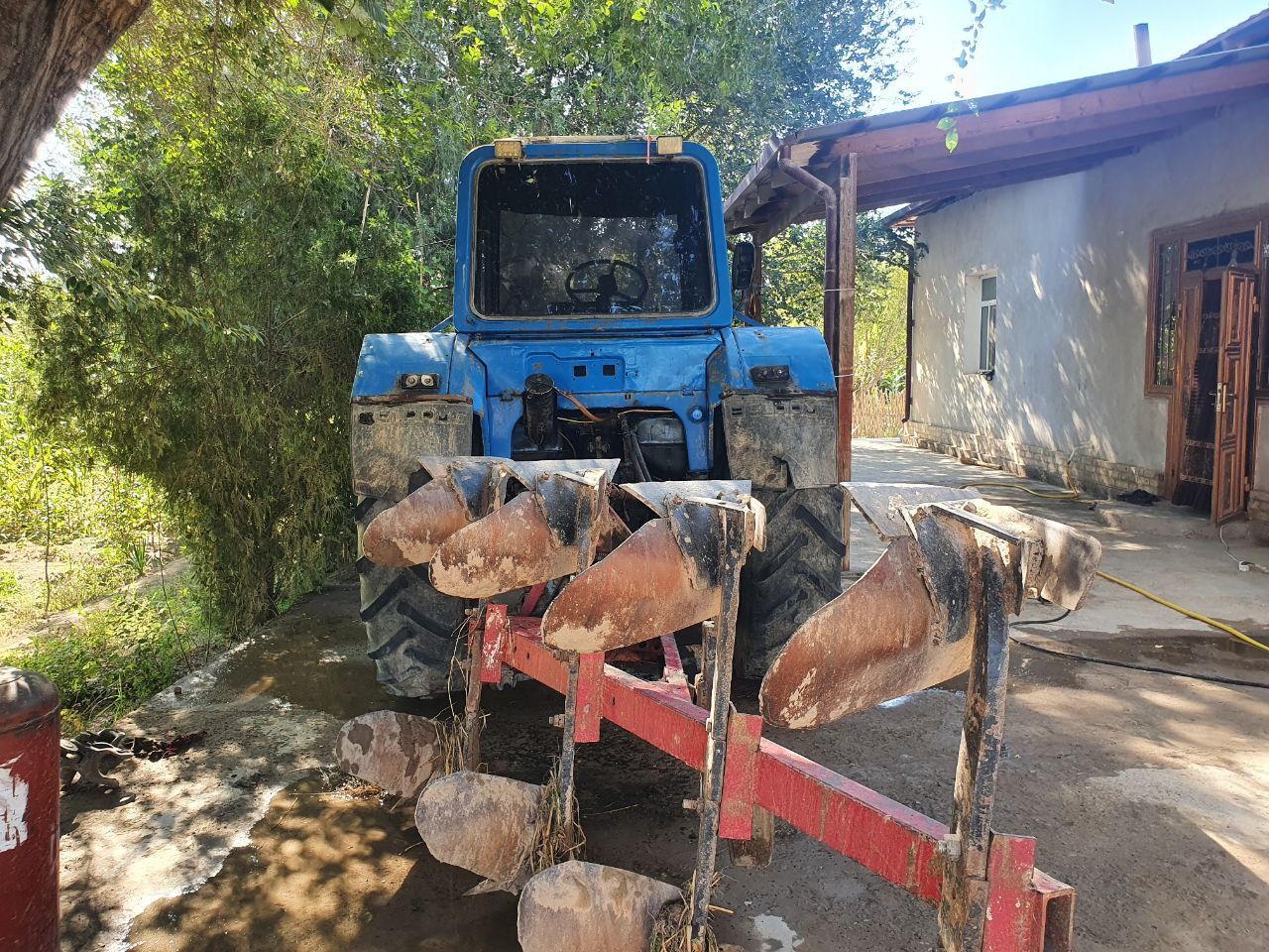 MTZ 80 traktir idyal xolatda