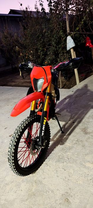 Srocno Regulmoto athlete 250cc 172fmm