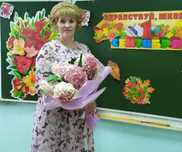Репетитор по математике и русскому языку для учащихся 1-4 классов.