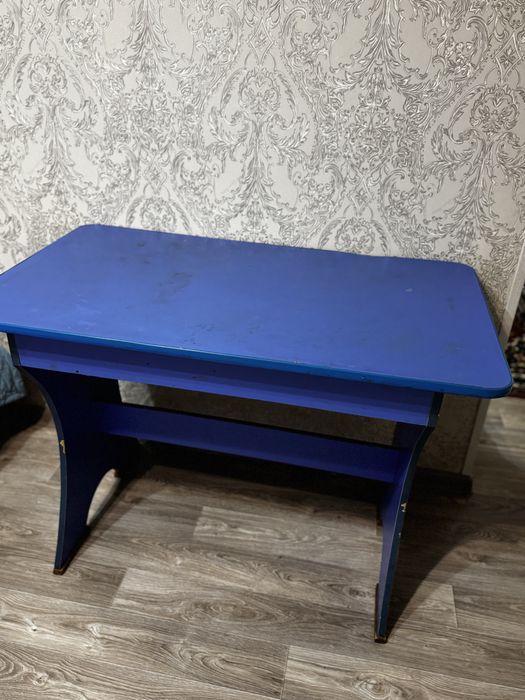 Продам стол хороший