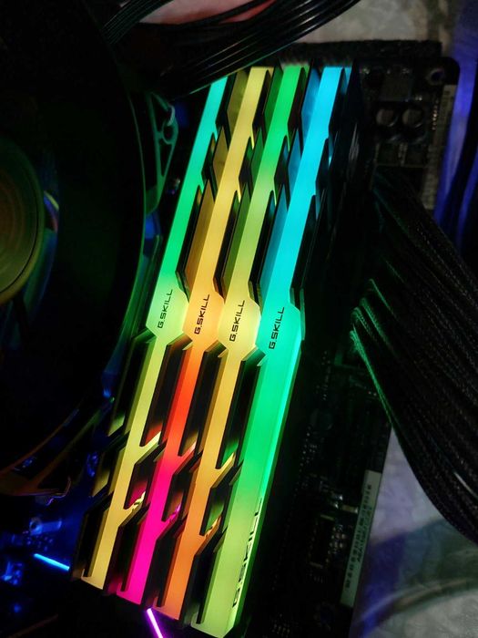 16GB DDR4 G.Skill TridentZ RGB, 3600Mhz, 3200Mhz