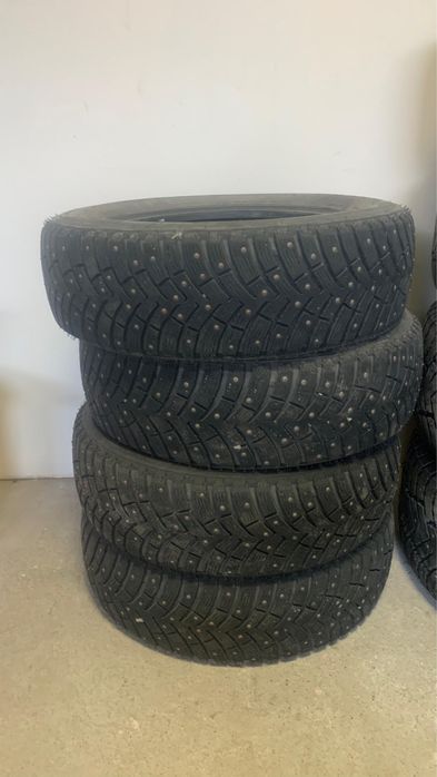 Зимние шины в отличном состоянии