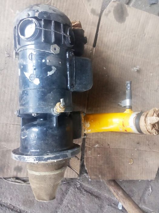 Продам     насос