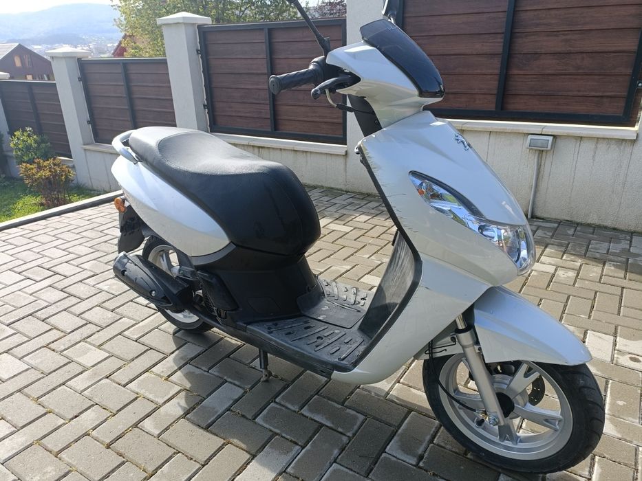 Vand Scuter 49cm3 Peugeot Kisbee 4t 2011 Import Germania