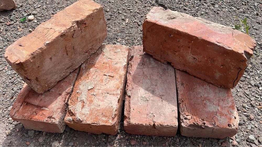 Продам Красный кирпич за 1шт-70тенге