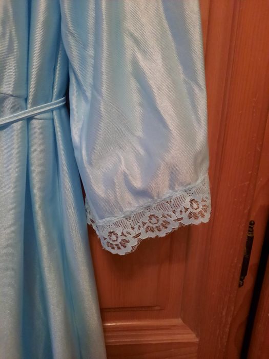 Cămașă de noapte și halat mărimea 46-48