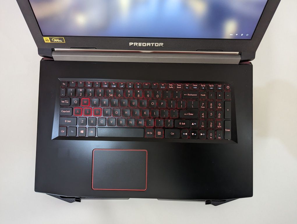 Laptop gaming Acer Predator Helios 300