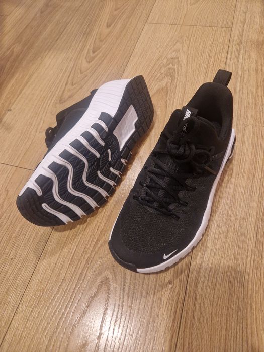 Nike Metcon 6 marimea 38 - noi