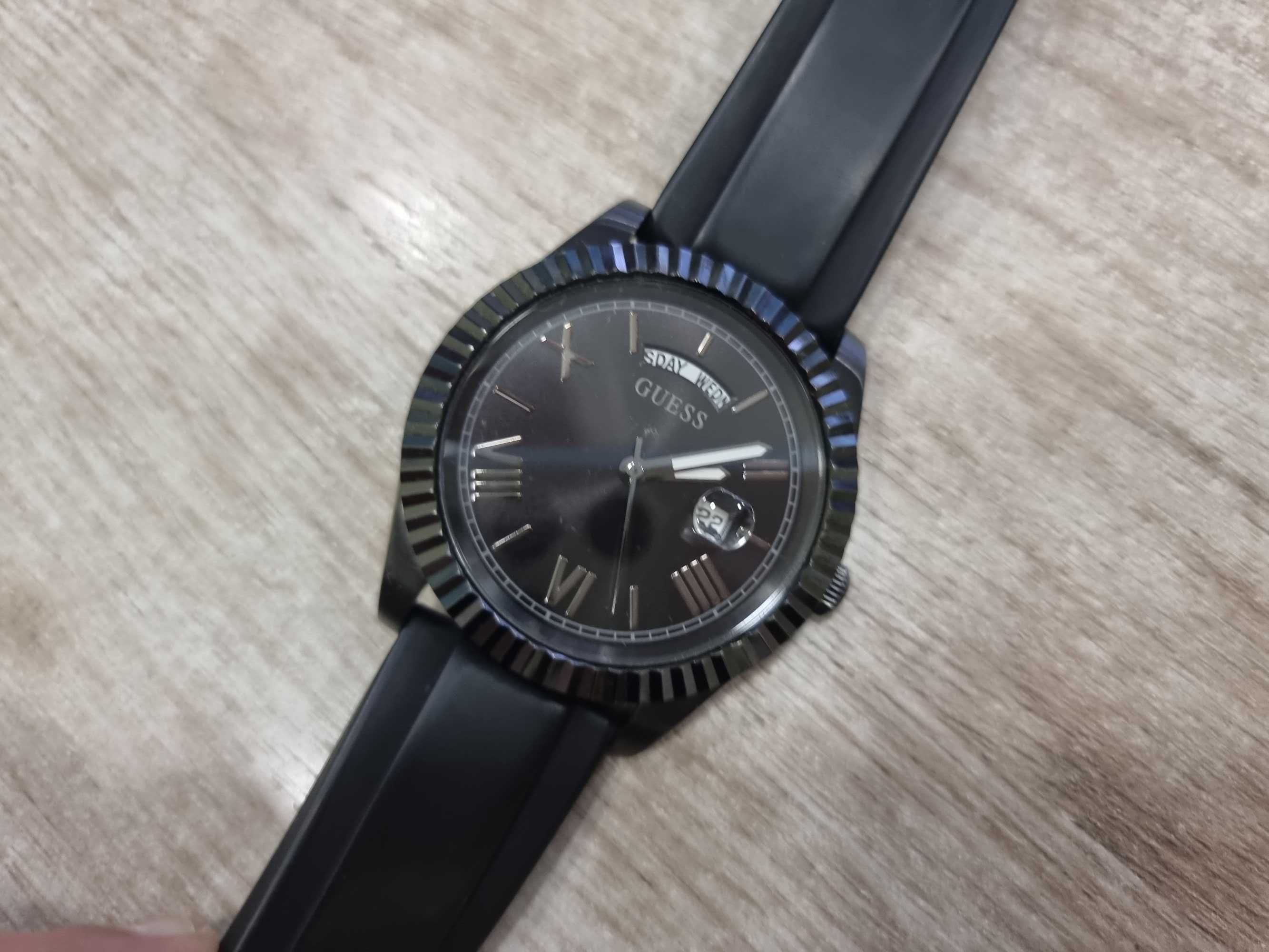 Мъжки часовник GUESS 42 мм