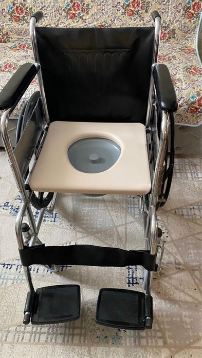 Коляска для людей с инвалидностью