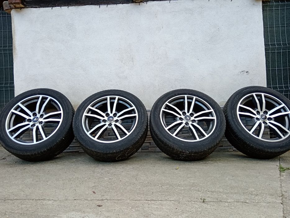 Se vinde jante ford mustang 235/50 R19 anvelope M+S Nokian