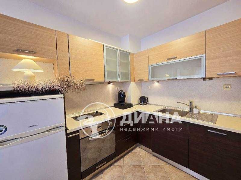 Продава се Двустаен апартамент в Пловдив, Кършияка - 60 кв.м за 2817 €/кв.м - Снимка #2