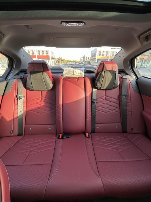 BMW i5 40L eDrive 2025 zapas hoda 717km