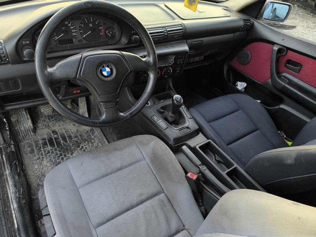 BMW E36 1.6 на части