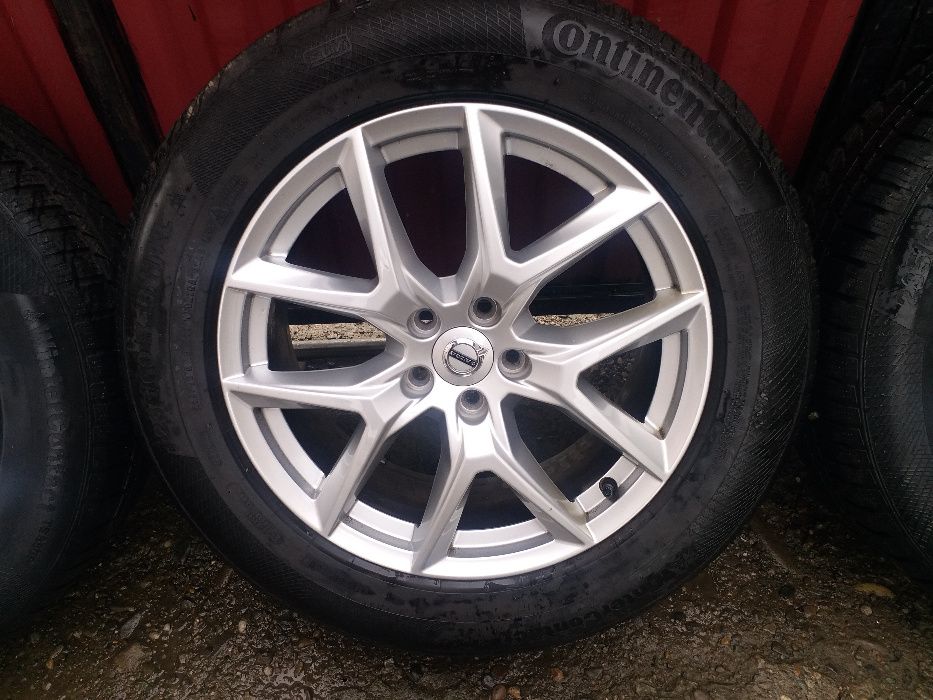 Jante VOLVO S60 V60 V70 S80 Xc60 Xc70 R18 Model 5-Y-Spoke Silver