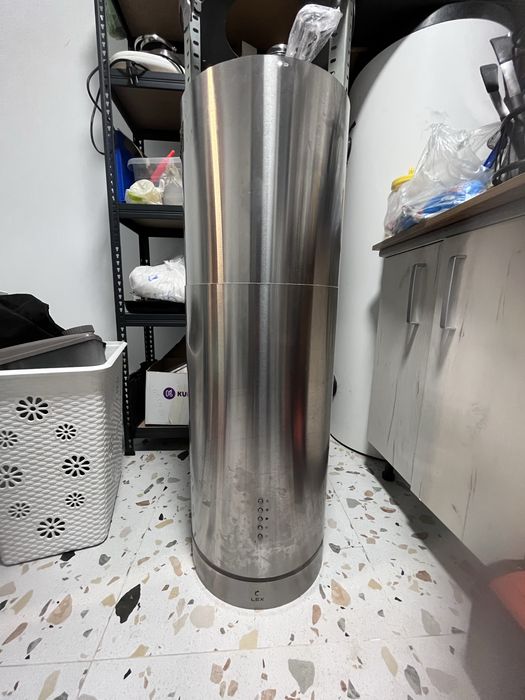 Кухонная вытяжка, вертикальная