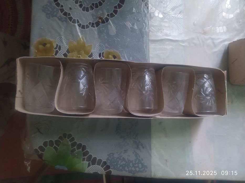 Продам новый набор рюмок. Хрусталь.