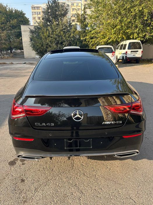 Mercedes-benz CLA 200 AMG год 2019